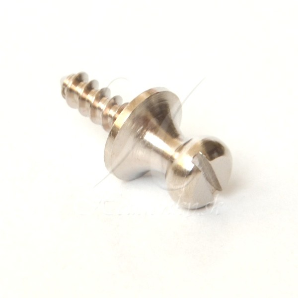 Skrutky pre zopnutie mechu